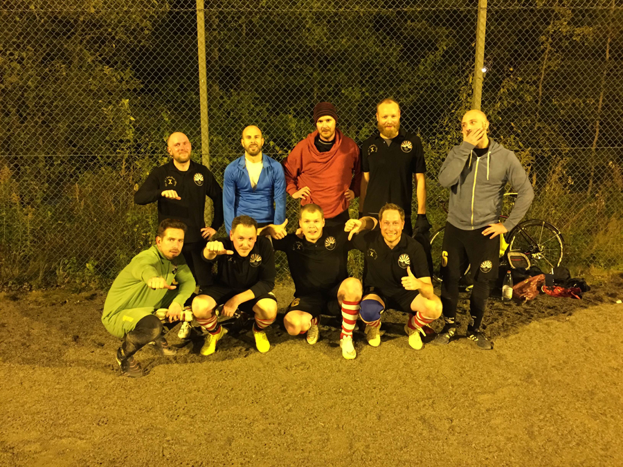 Tummen upp, tummen ner, tummen vågrätt.